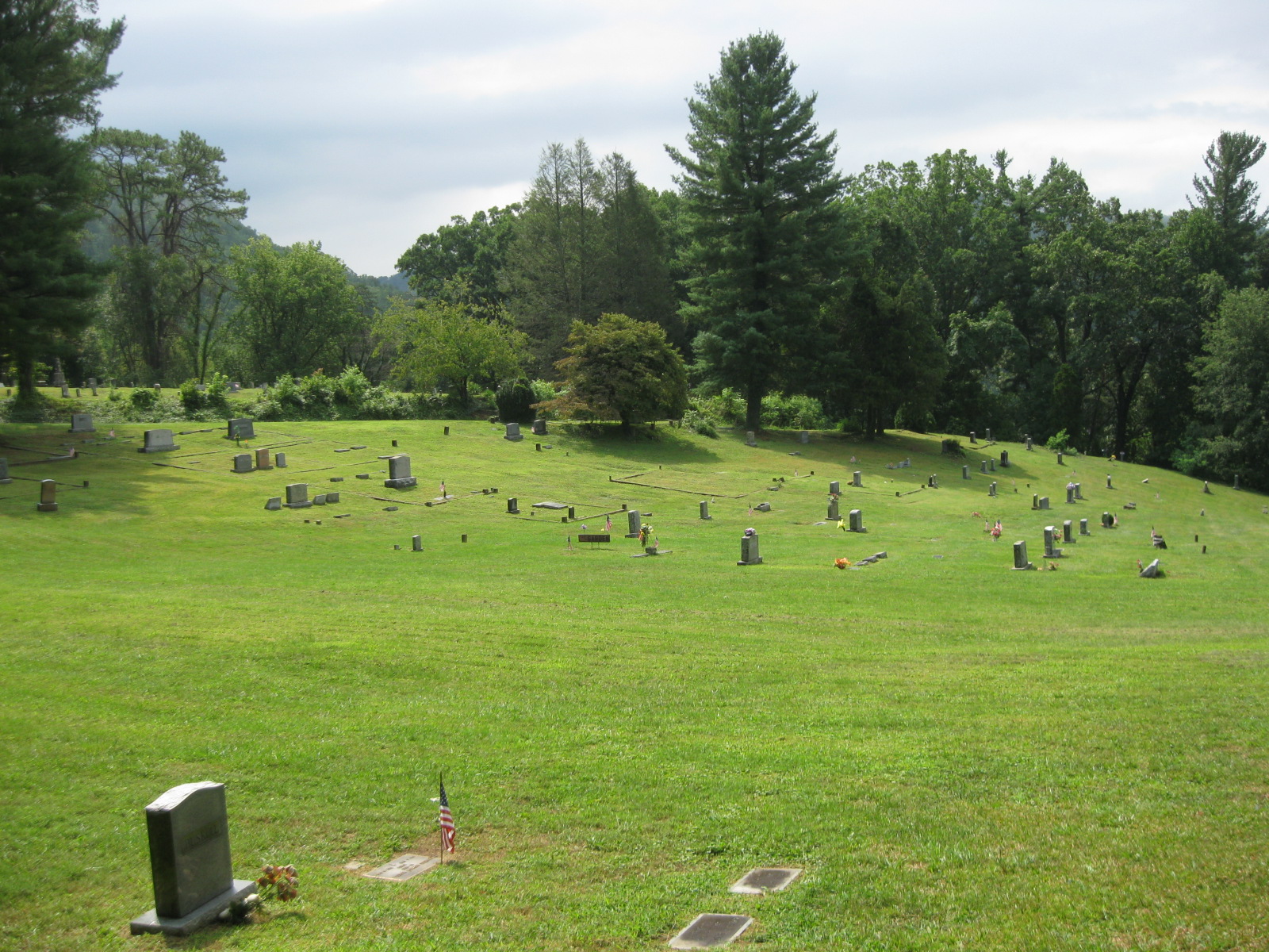 Mock Cemetery - Photo 2